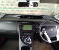 clean-toyota-prius-2010-available-for-sale-small-8