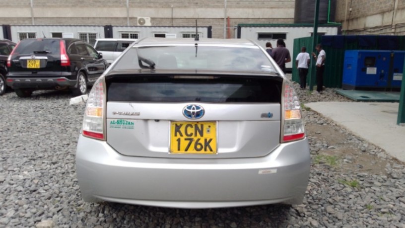 clean-toyota-prius-2010-available-for-sale-big-6