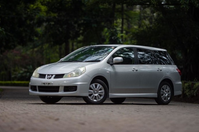 nissan-wingroad-big-0