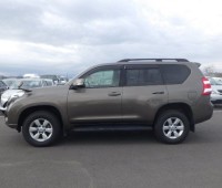 toyota-landcruser-prado-small-3