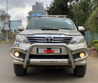 toyota-fortuner-small-1