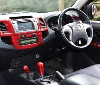 2015-toyota-hilux-trd-sportivo-small-6