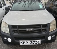 nissan-navara-small-4