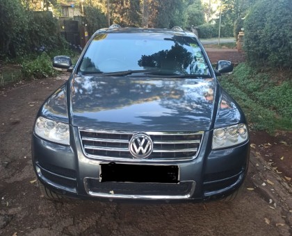 VW Touareg 2006,3000cc TDi Automatic transmission - Very well maintained