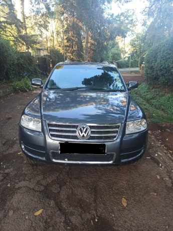 vw-touareg-20063000cc-tdi-automatic-transmission-very-well-maintained-big-0