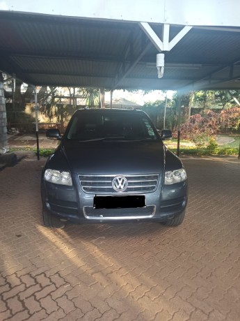 vw-touareg-20063000cc-tdi-automatic-transmission-very-well-maintained-big-2