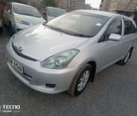 toyota-wish-small-0