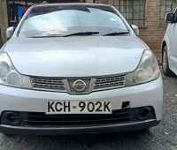 2012-nissan-wingroad-for-grabs-small-1