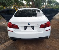 bmw-523i-small-9