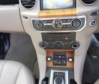 land-rover-discovery-hse-small-2