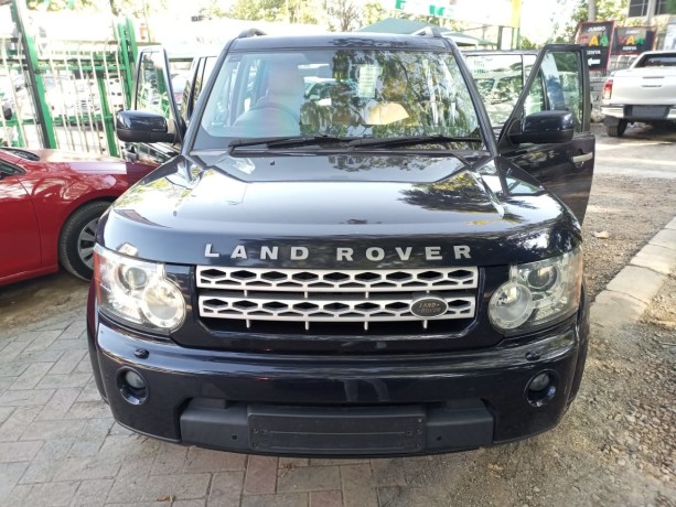 land-rover-discovery-hse-big-0