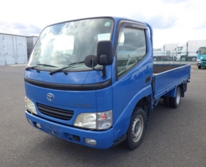 Toyota Toyoace truck