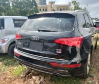 audi-q5-small-0