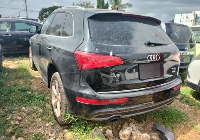 audi-q5-big-2