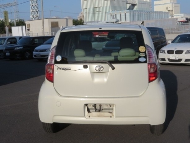 toyota-passo-big-1