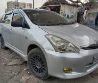 toyota-wish-small-2