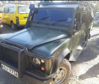 land-rover-defender-small-0