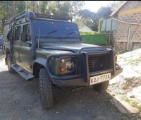 land-rover-defender-small-3