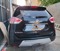 nissan-xtrail-small-3