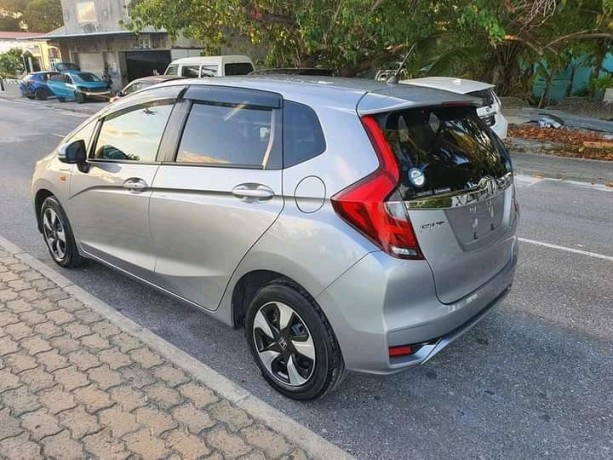 honda-fit-big-1