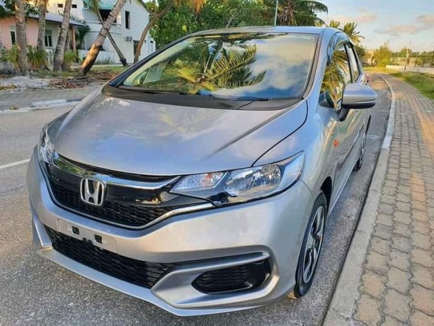 honda-fit-big-3