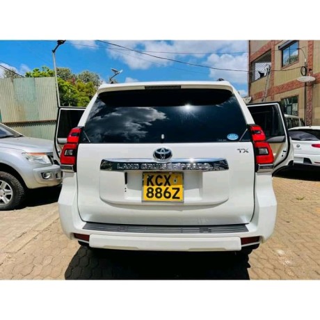 toyota-prado-big-3