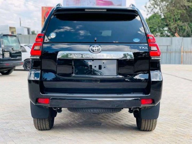 toyota-prado-big-2