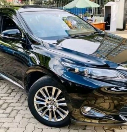 toyota-harrier-big-1