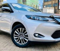 toyota-harrier-small-4