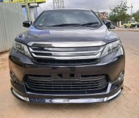 toyota-harrier-small-0