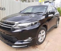 toyota-harrier-small-2