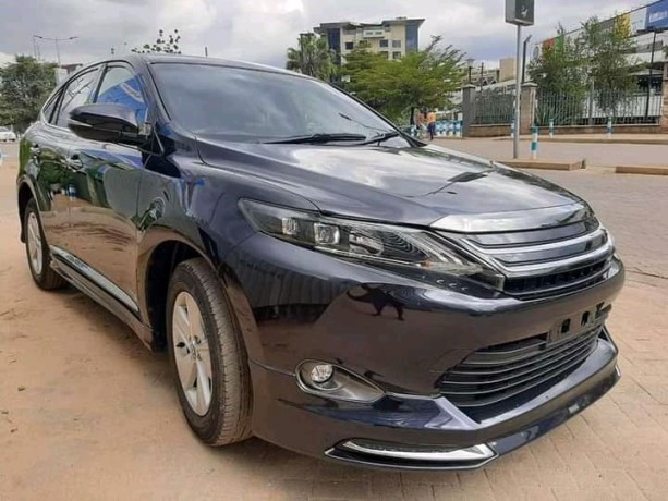 toyota-harrier-big-1