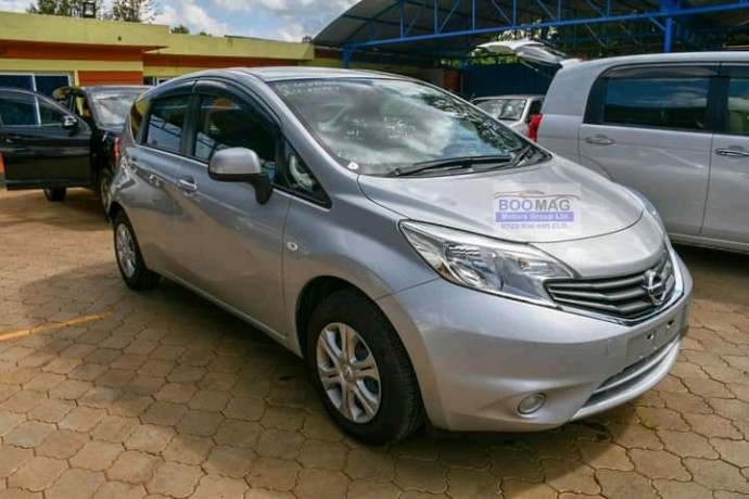 nissan-note-big-1