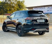 toyota-harrier-small-1