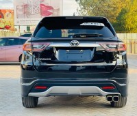 toyota-harrier-small-0