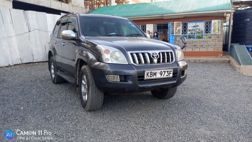 toyota-landcruiser-prado-big-8