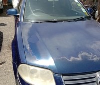 volkswagen-passat-small-4