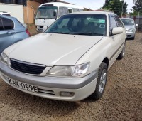 toyota-premio-small-4