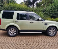 landrover-discovery-iv-small-1