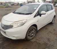nissan-note-2013-small-1