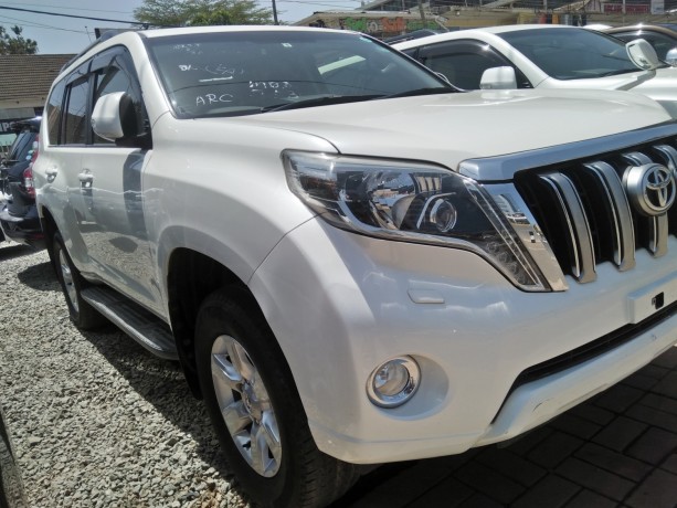 toyota-landcruiser-prado-tx-big-1