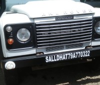 land-rover-defender-small-3