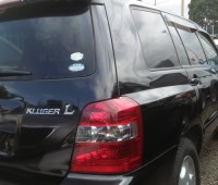 toyota-kluger-v-small-3