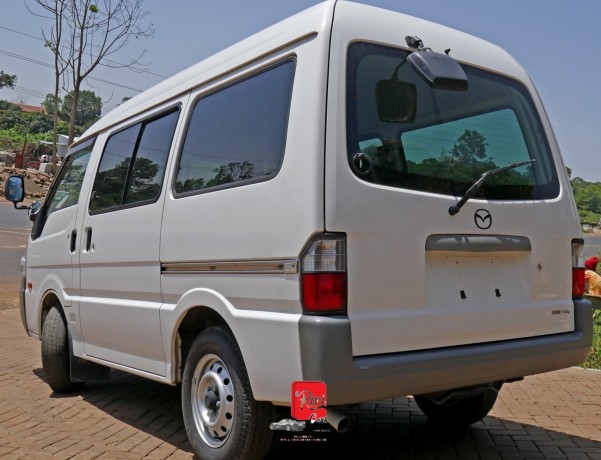 mazda-bongo-2014-big-4