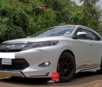 toyota-harrier-2014-small-1