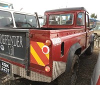 land-rover-defender-110-small-2