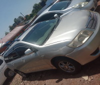 toyota-fielder-small-3