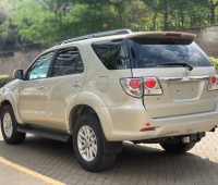 toyota-fortuner-2014-gold-for-sale-small-7