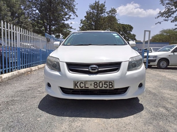 toyota-fielder-big-0