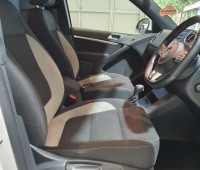 volkswagen-touareg-small-2